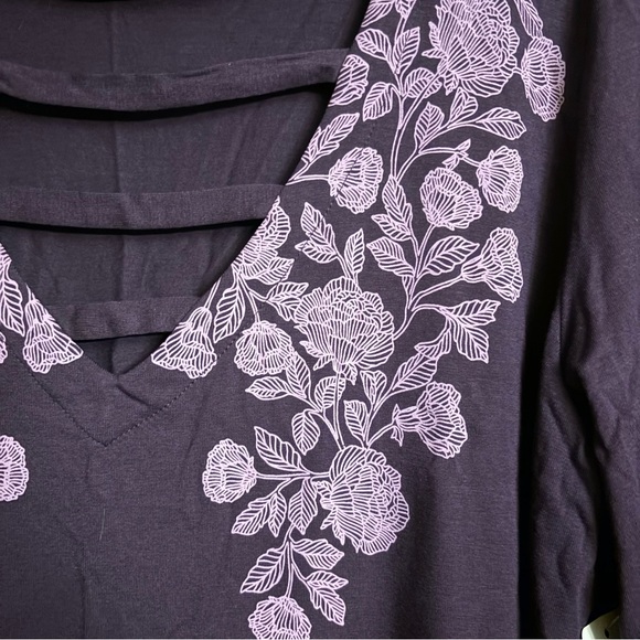 Torrid Super Soft Purple Floral Ladder Tunic 1X BNWT - Picture 7 of 9